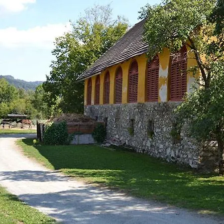 Ottmanach Josefhof * Pischeldorf